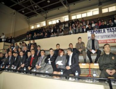 'Sporla Yaşa' Projesi Törenle Tanıtıldı