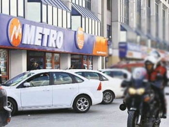 Polis ve savcılar arasında dönen 'rüşvet çarkı'nı anlattı