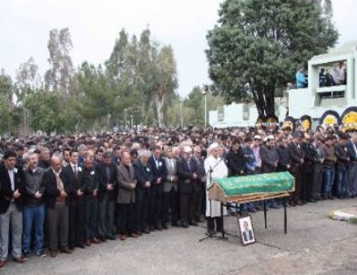 İşçi Dostu Özdemir Son Yolculuğuna Dualarla Uğurlandı