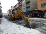 İLHAN ÖZBILEN - Sarıkamış'ta Karla Mücadele Devam Ediyor