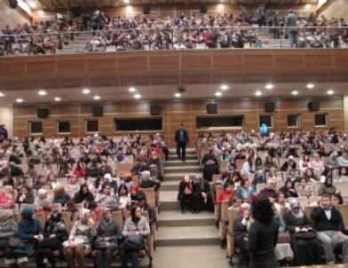 Gebzeli Gençler 'Suni Tennefüs' İle Eğlendi