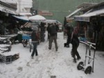 İğdır'da Kar Yağışı, Hayatı Olumsuz Yönde Etkiledi