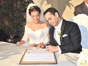 Nihat Tanfer Ve Gözde Karaçelik Dünya Evine Girdi