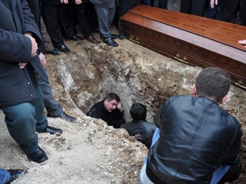 Emniyet Müdürü Eryılmaz'ın Cenazesi Toprağa Verildi
