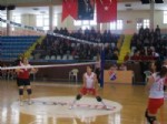 CEMAL GÜRSEL - Liselerarası Voleybol Grup Maçları Başladı