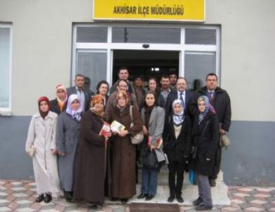 Kadın Çiftçiler Bilgileriyle Yarıştı