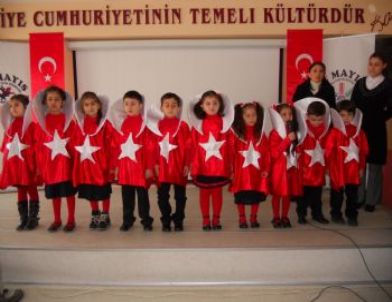 İstiklal Marşı'nı Güzel ve Etkili Okuma Yarışması