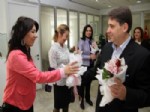 KEMERALTı - Tartan, Kadın Personele Çiçek Dağıttı