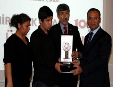 Başbakan Yardımcısı Bozdağ Eskişehir'de