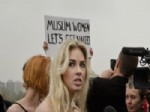 FEMINIST - Femen, Paris'te İslam Karşıtı Eylem Yaptı