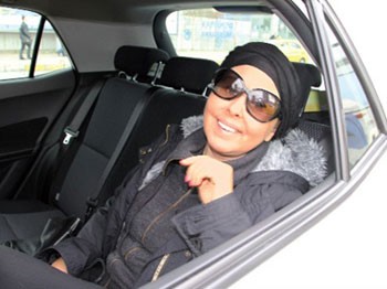 Nilüfer'den Kemoterapi Sonrası İlk Kare