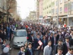 MAHMUT HERSANLıOĞLU - Siverek'te 10 Nisan Polis Haftası Nedeniyle Yürüyüş Düzenlendi