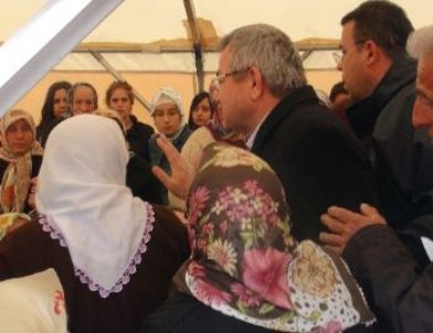 Başkan Gülşen Acılı Aileleri Ziyaretinde Tepkiyle Karşılaştı