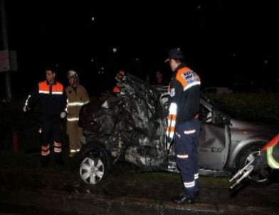 İzmir'de Kaza: 11 Yaralı