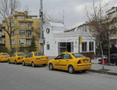 Ankara'da Taksi Durakları Yenileniyor