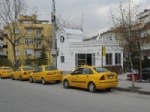 TAKSİ DURAKLARI - Ankara'da Taksi Durakları Yenileniyor