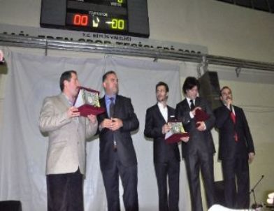 Bitlis'te Kutlu Doğum Coşkusu