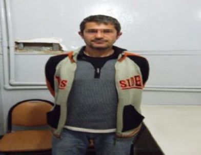 İzmir'de 20 Yıl Hapis Cezası Bulunan Bir Kişi Yakalandı