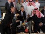 KRAL ABDULLAH - Başbakan Erdoğan’ın Suudi Kralı Abdullah İle Görüşmesi Sona Erdi