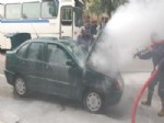 Seyir Halindeki Otomobilde Çıkan Yangın Korkuttu