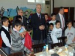 İBRAHIM DAŞÖZ - Manisa Valisi Daşöz, Çocuk Evlerinde Kalan Çocuklarla Biraraya Geldi