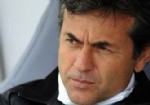 Fenerbahçe Teknik Direktörü Aykut Kocaman Açıklaması
