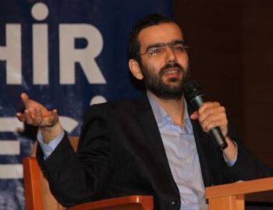 Suriyeli Muhaliflere Messi'li Oyun