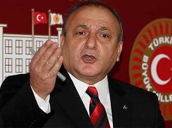 Oktay Vural'ın Basın Toplantısı