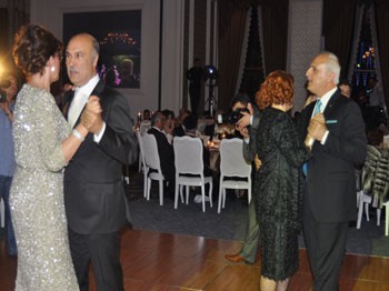 Teyev'den Muhteşem Polis Balo Gecesi