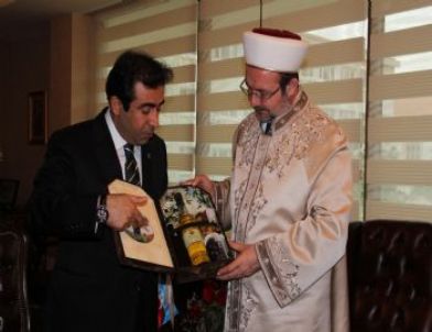 Diyanet İşleri Başkanı Görmez Mersin'de