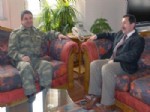 BAYRAKTAROĞLU - Kırıkkale Garnizon Komutanı Bayraktaroğlu'dan Ziyaret
