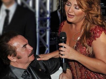 Öyle Bakma Orhan Abi, İçimde Astar Var!