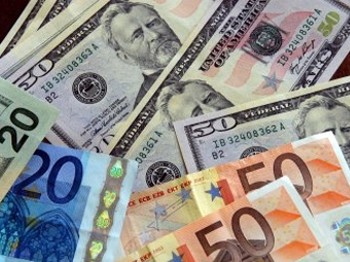 Gün Ortasında Döviz Piyasası: Dolar 1,789 TL Euro 2,352 TL