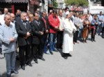 İBRAHIM KÖSE - Öldürülen Doktor İçin İzmir'de Gıyabi Cenaze Namazı Kılındı