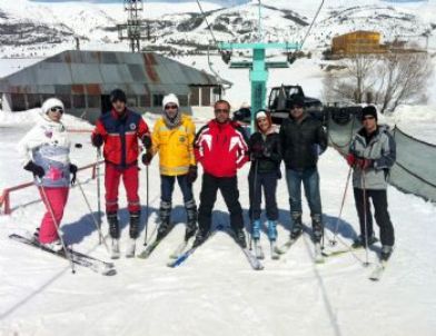 Erzincan UMKE Kayak Eğitimlerini Başarıyla Tamamladı
