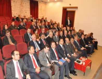 Vali Sözer'den Vakfiye Sitemi