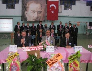 'Çocukların Mutlu Olması, Peygamber ve Kur’an Ahlakı İle Yetişmesine Bağlı'