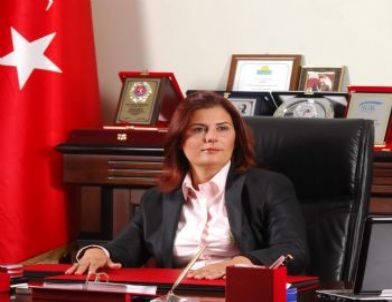 Başkan Çerçioğlu; “Cumhuriyetine Sahip Çıkan Gençler Yetiştirmek Zorundayız”