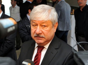 CHP'yi bombalamaya devam ediyor