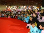 CAILLOU - Çocuk Fuarını İlk Gün 18 Bin Kişi Ziyaret Etti