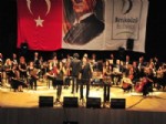 EFRAHIM YEŞIL - Beylikdüzü Kültür Merkezi'nde İlk Konseri İBB Kent Orkestrası Verdi