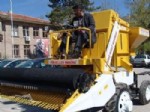HAŞHAŞ - Haşhaş Hasat Makinesi Çiftçiye Tanıtıldı