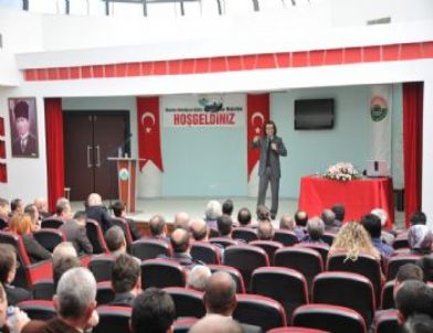 Sıktı Aslahan’dan ‘İletişim’ Konulu Seminer