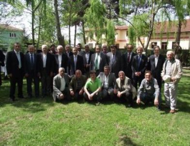 Vali Mustafa Büyük, Erenler İlçesinin Köylerini Ziyaret Etti