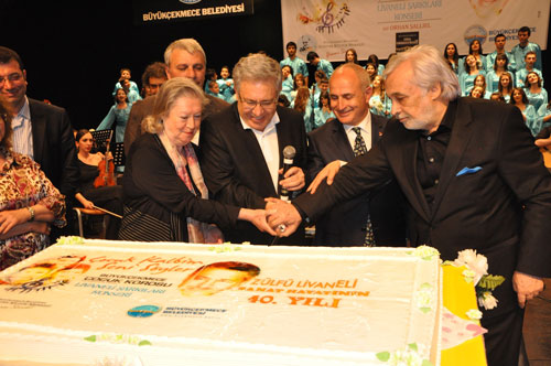 Zülfü Livaneli'nin 40. Sanat Yılını Özel Muhteşem Bir Konser