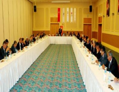 AK Partili Belediyelerin 'kardeşlik' Dayanışması