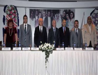 Başkan Yaşar İşçilerin Yüzünü Güldürdü