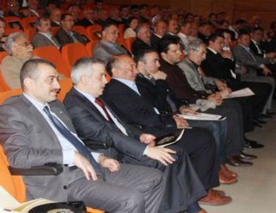 Rize'de 'yeni Anayasa Sürecinde Temel İlkelere Yaklaşımlar” Paneli