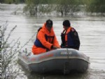 MOLLAKÖY - Traktörle Sakarya Nehri'ne Uçan Şahsın Cesedine Ulaşıldı