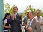 HÜSEYIN YARALı - Ak Parti Manisa Milletvekili Selçuk Özdağ Köy Hayrına Katıldı